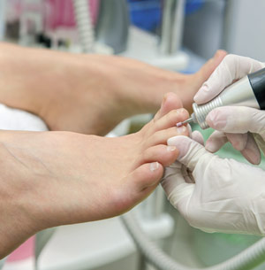 Podologia, czyli jak nie zapomnieć o stopach