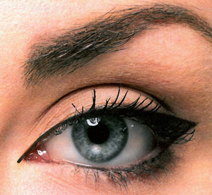 I love eyeliner!